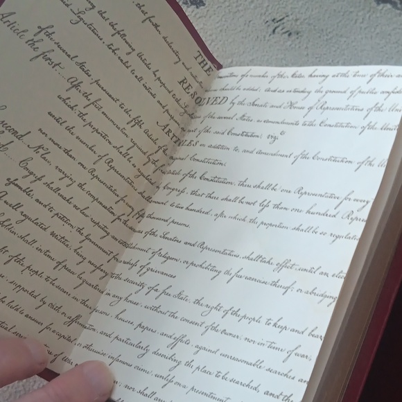 2 Vtg Leather Bound Gold Edged Pages Books - Picture 5 of 8